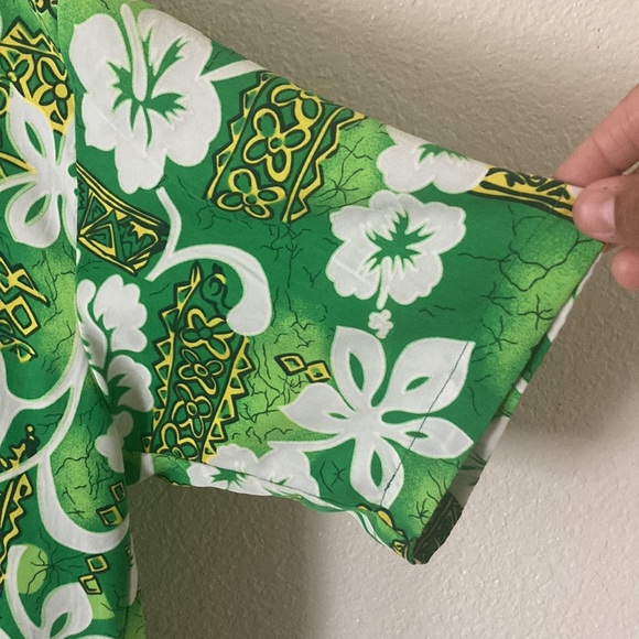 Men’s Hawaiian shirt - Picture 2 of 5